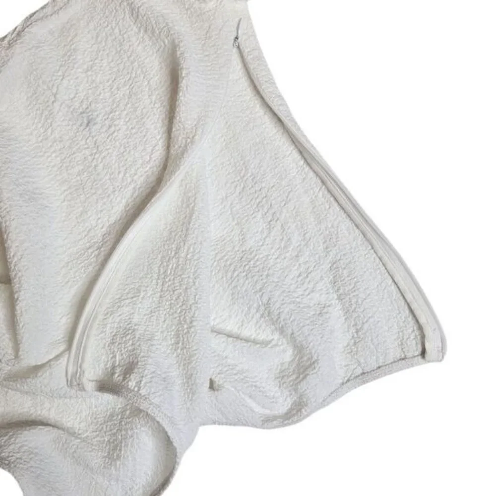 ASTR white crepe puff sleeve square neck body suite size medium - Picture 7 of 14